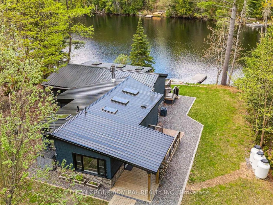 1023 KIRKPATRICK LANE, Muskoka River