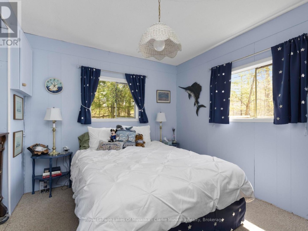 185 WOODLAND TRAIL, Gloucester Pool