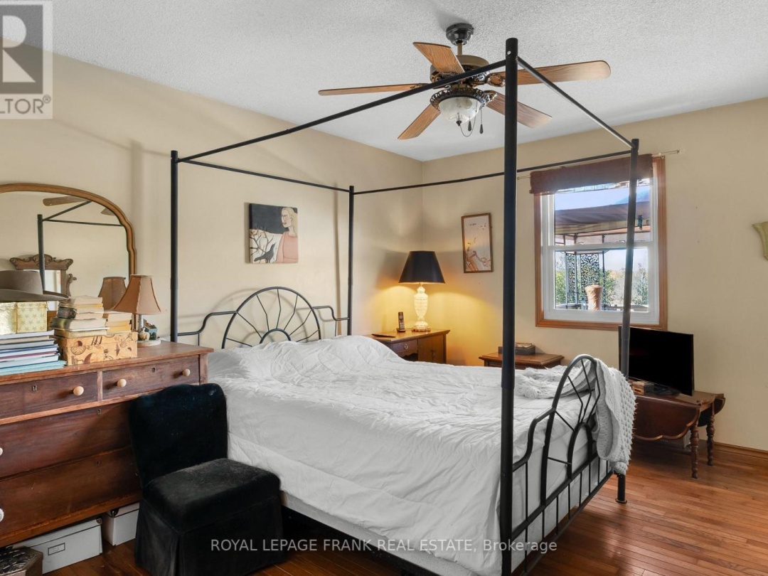 2269 THURSTONIA ROAD,
