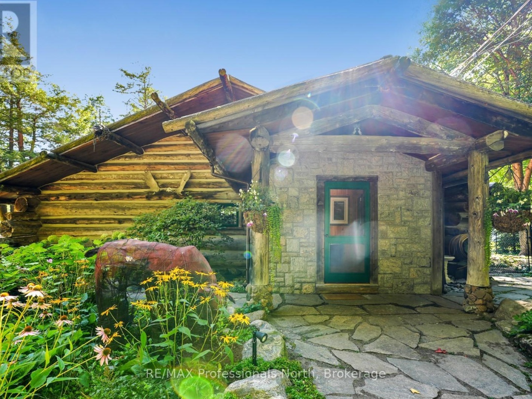 2718 WILKINSON ROAD, Kennisis Lake