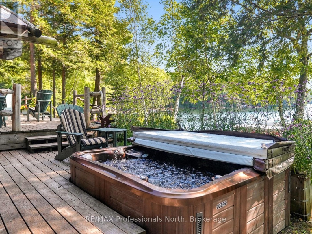 2718 WILKINSON ROAD, Kennisis Lake