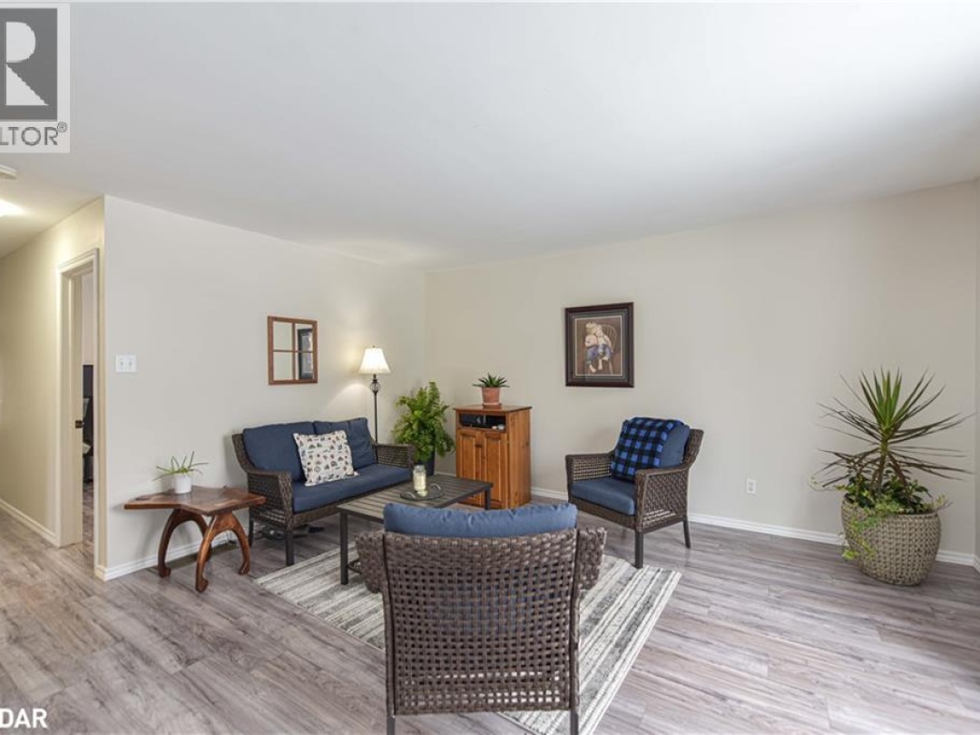7187 BEACH Drive, 