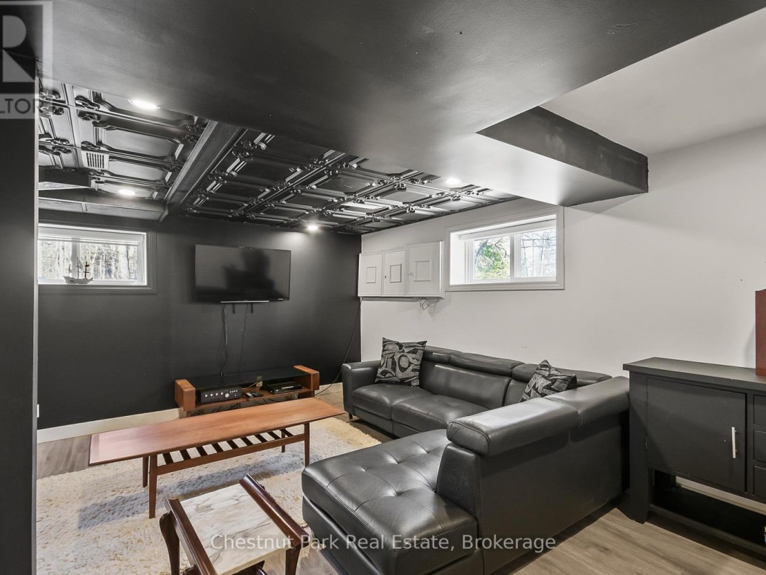 7609 Somerset Park, Severn Lake
