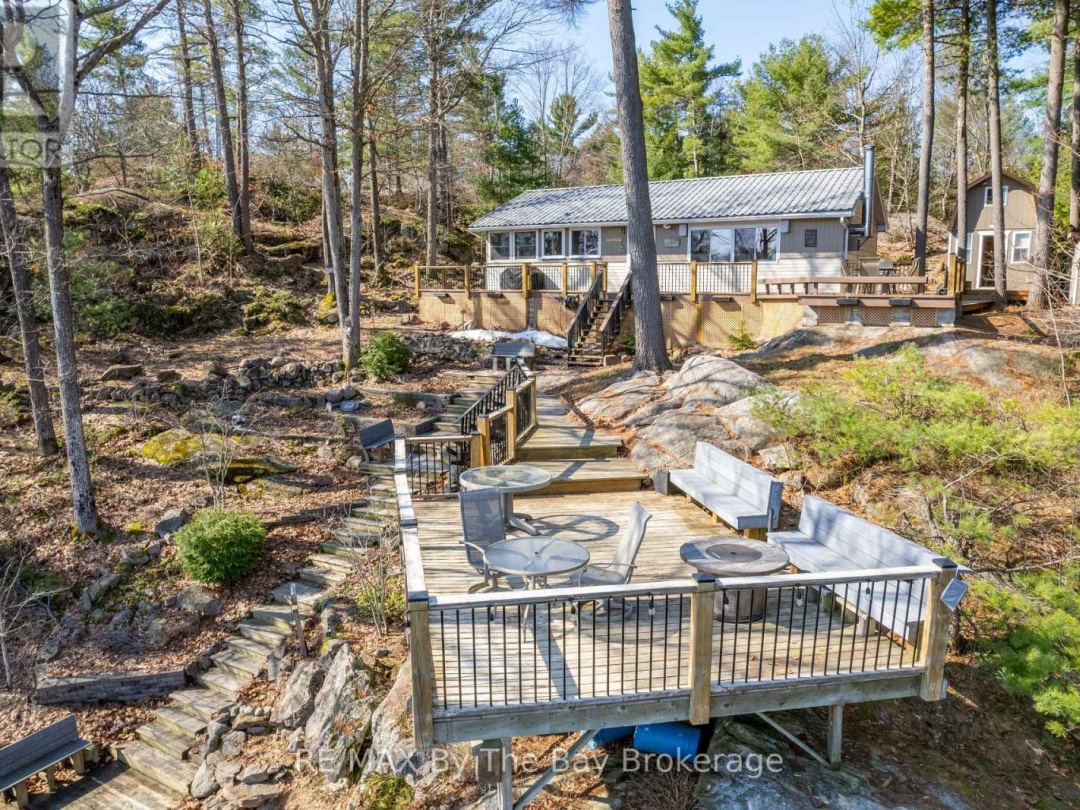 1346 IS 980/DEER, Georgian Bay