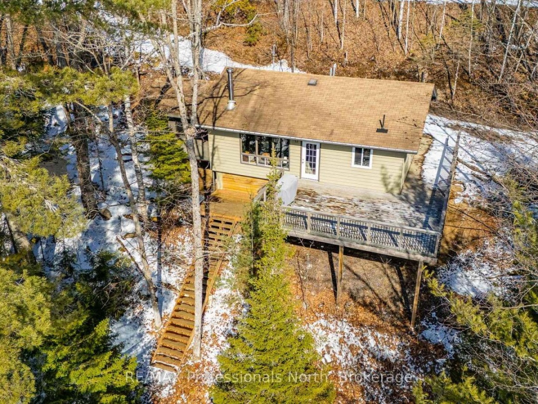 1196 Portage Road, South Portage Lake