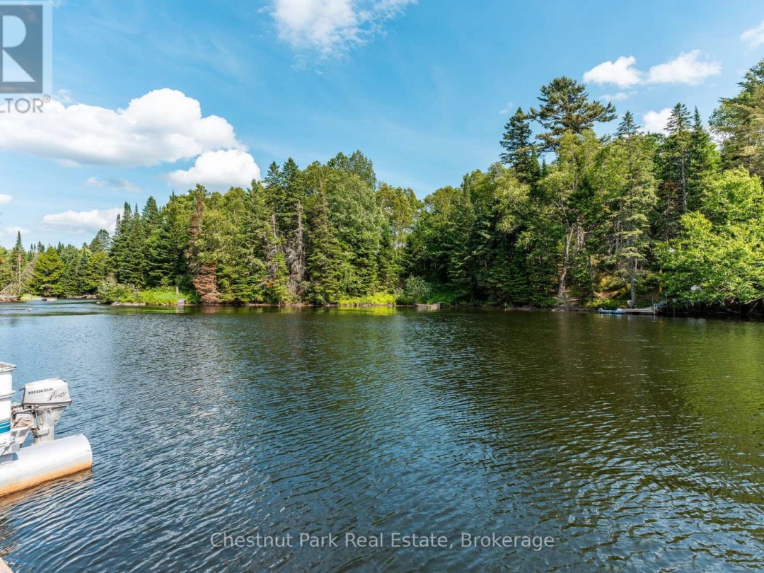 1054 GREEN LAKE ROAD, 