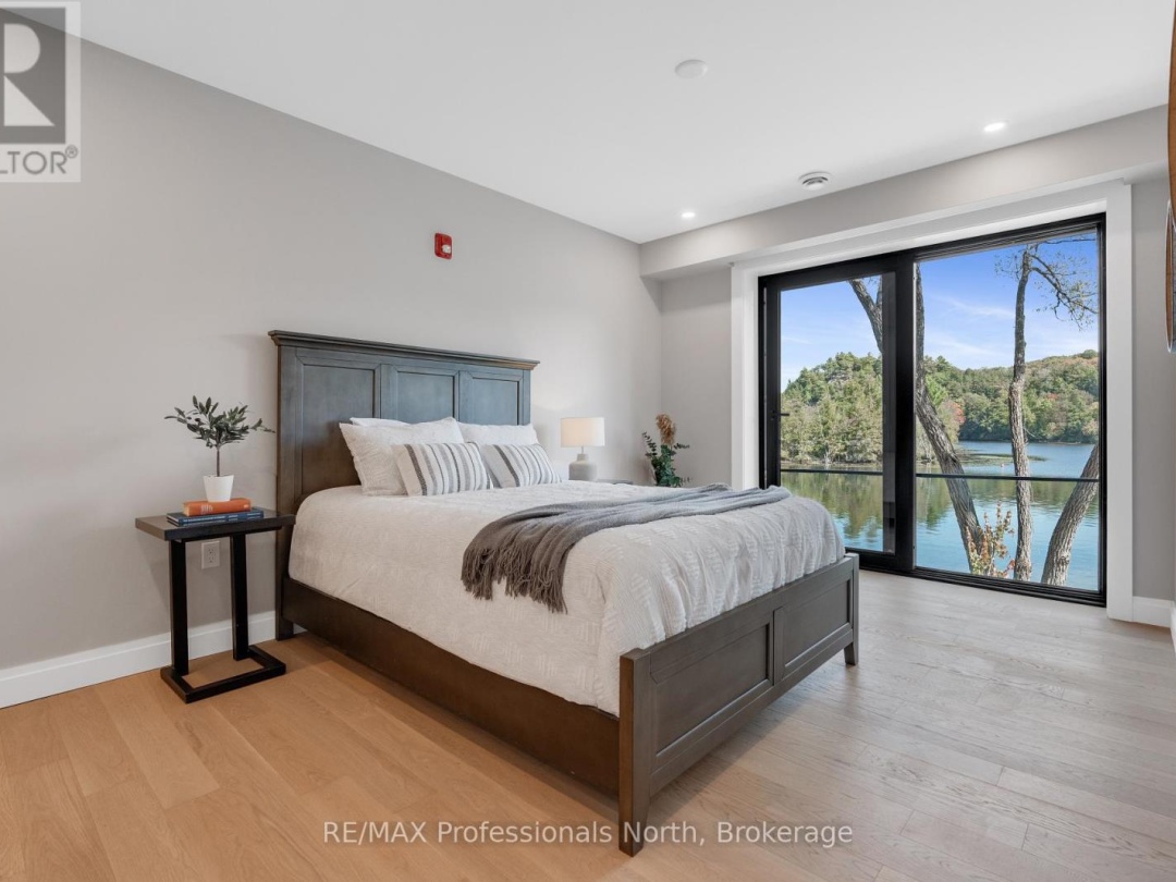 204 - 32 BRUNEL ROAD, Muskoka River