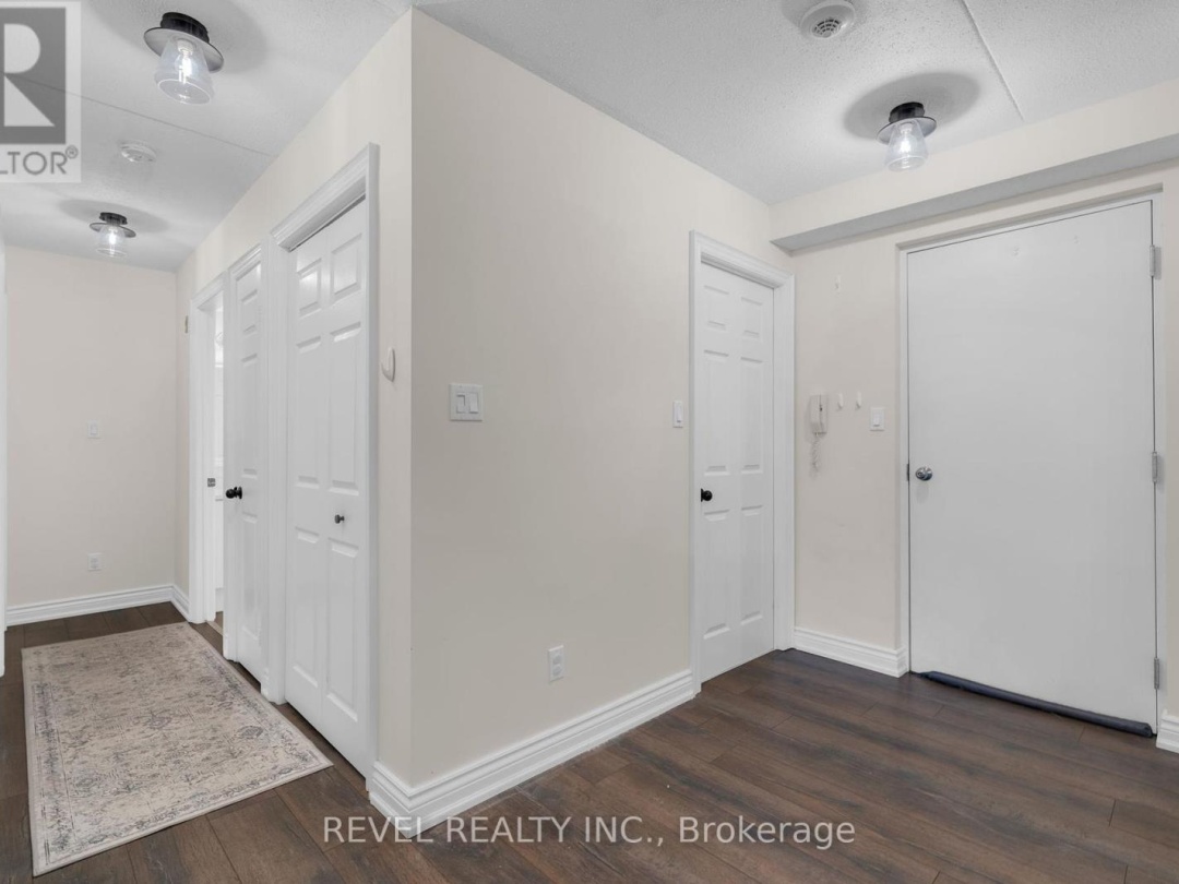 206 - 107 BOND STREET, 