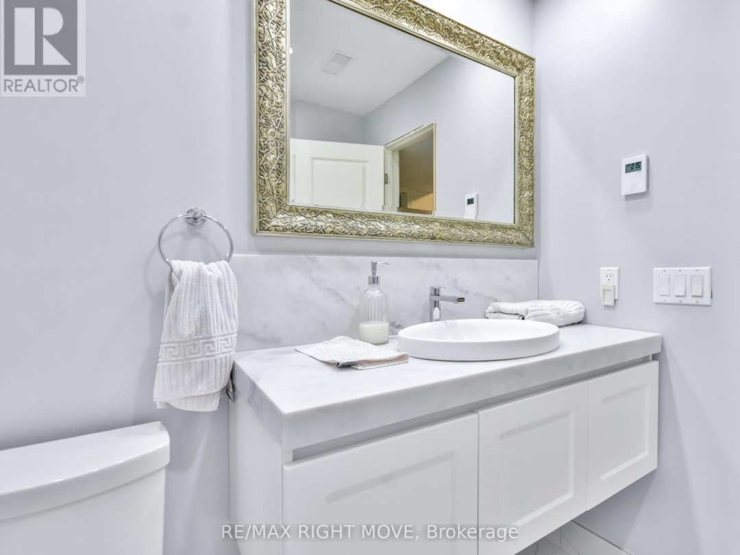 28 - 10 INVERMARA COURT, 
