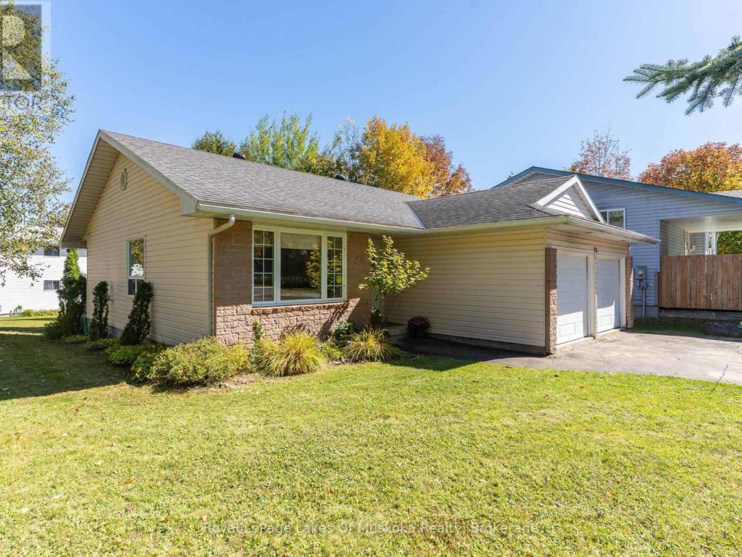 22 KNOTTY PINE TRAIL, 