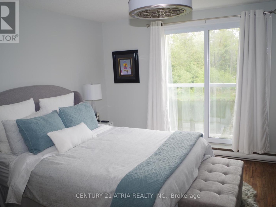 24 - 4 PARADISE BOULEVARD, 