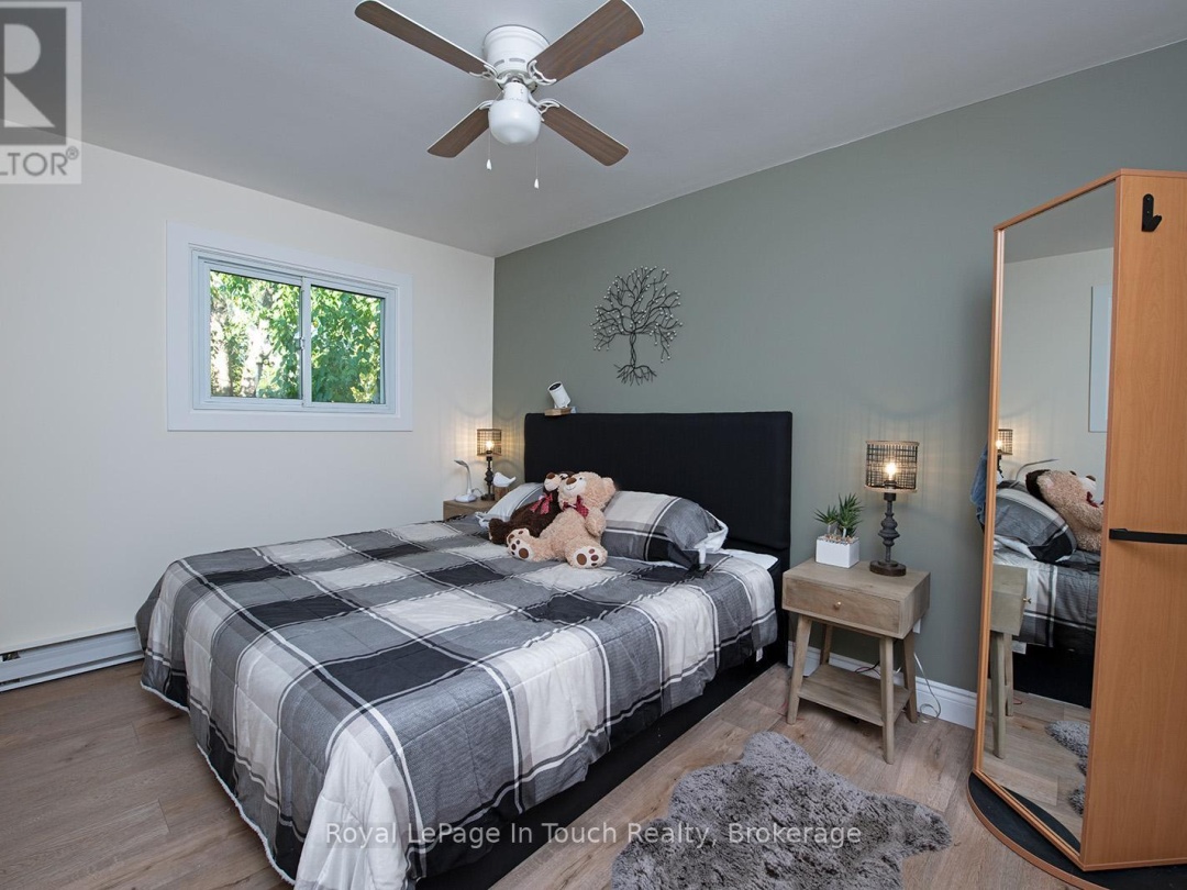 8 CYRIL MARTIN PLACE, 