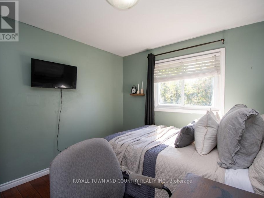 187 SKYLINE ROAD, 
