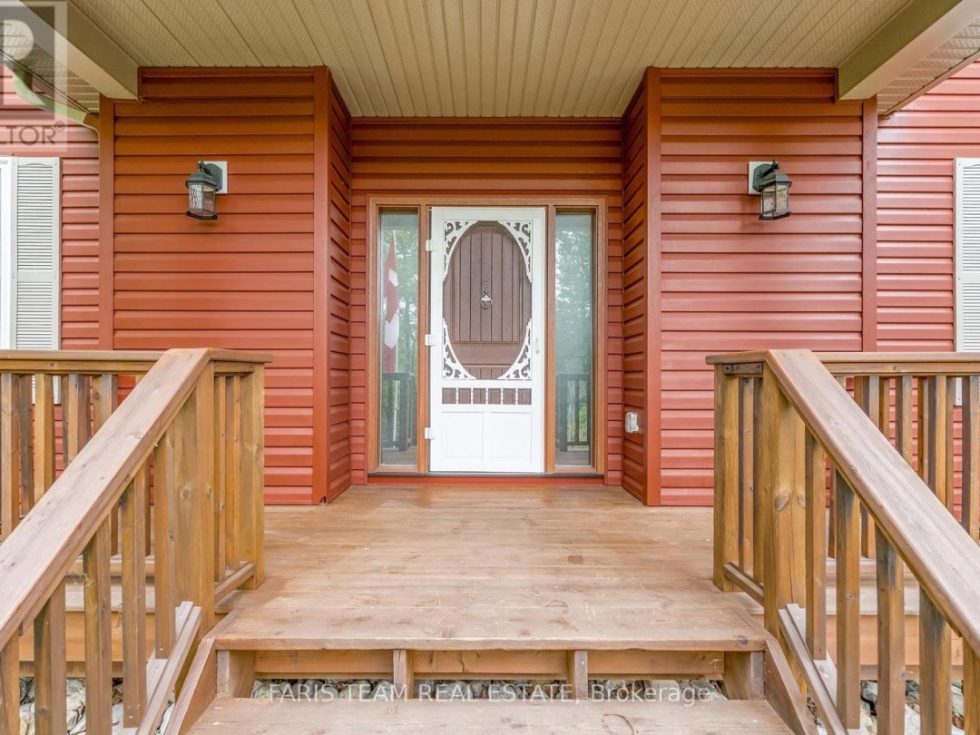 156 DEERFOOT TRAIL, 