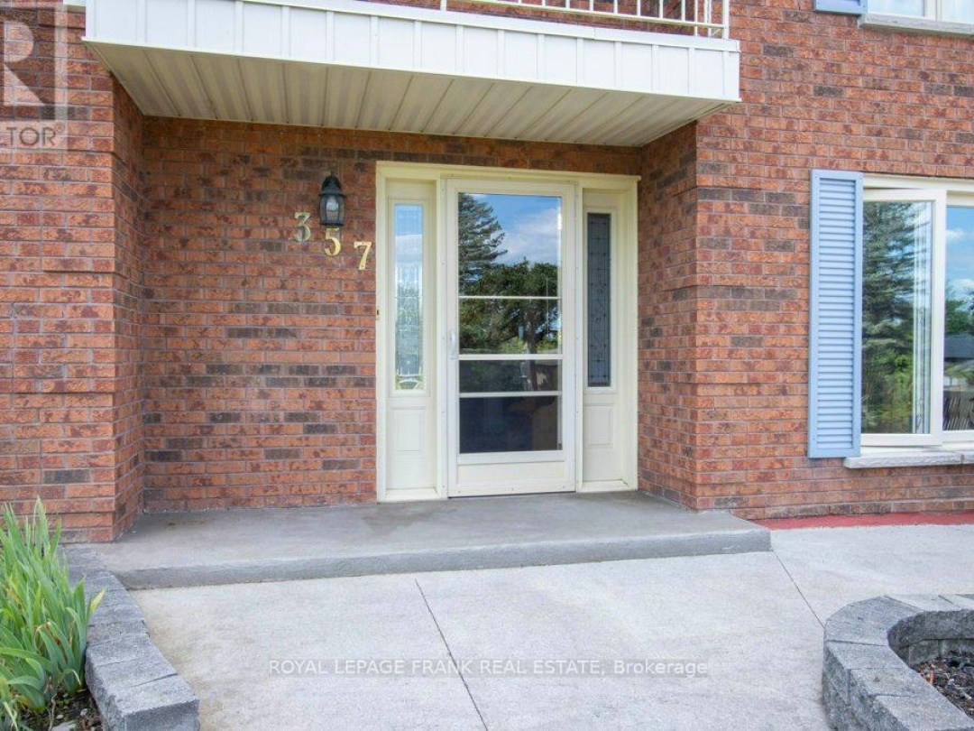 357 THE CAPTAINS CORNERS, 
