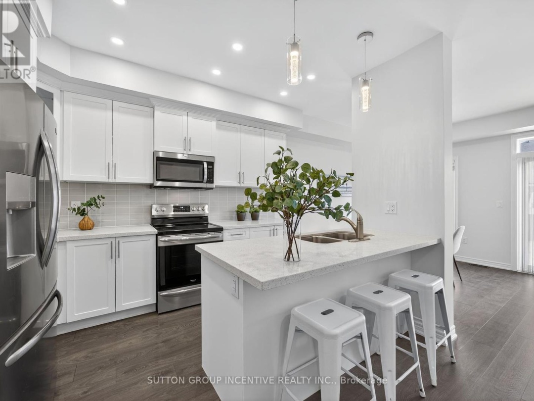 17 CHURCHLEA MEWS, 