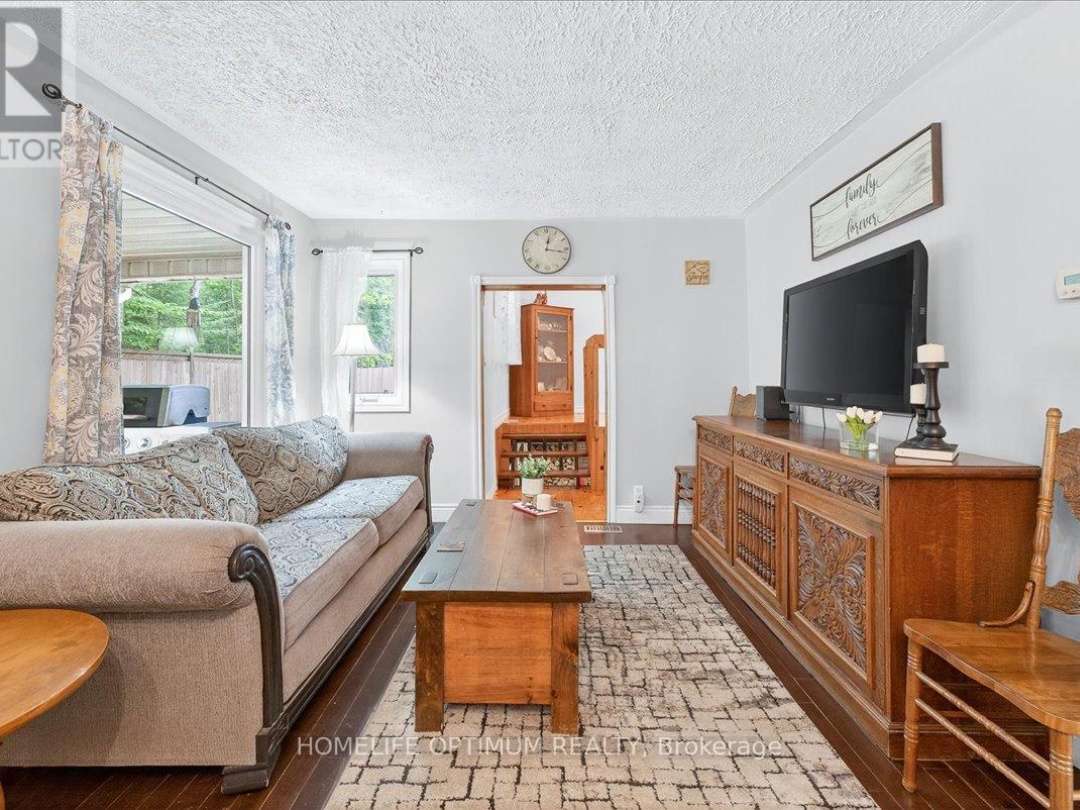 788 MUSKOKA RD. 3 ROAD N, 