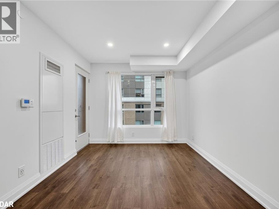 58 LAKESIDE Terrace Unit# 305, 