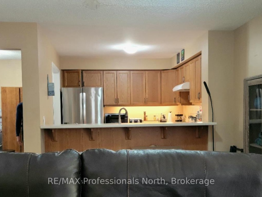 20 - 1591 HIDDEN VALLEY ROAD, 