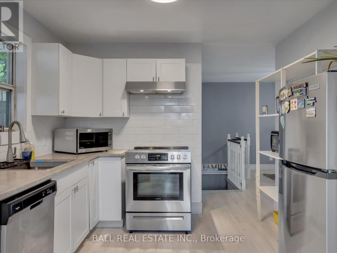 32 CHERRYHILL STREET, 