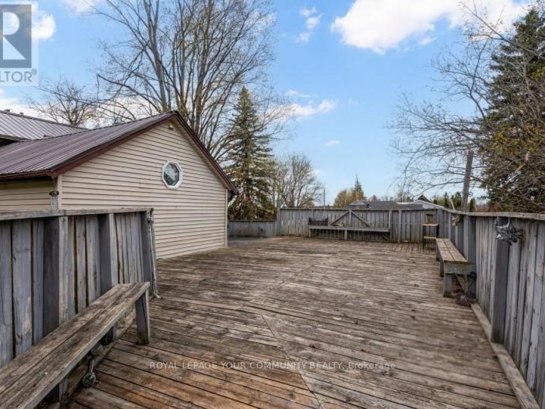 4071 Hwy 35 Highway, Kawartha Lakes (Cameron)