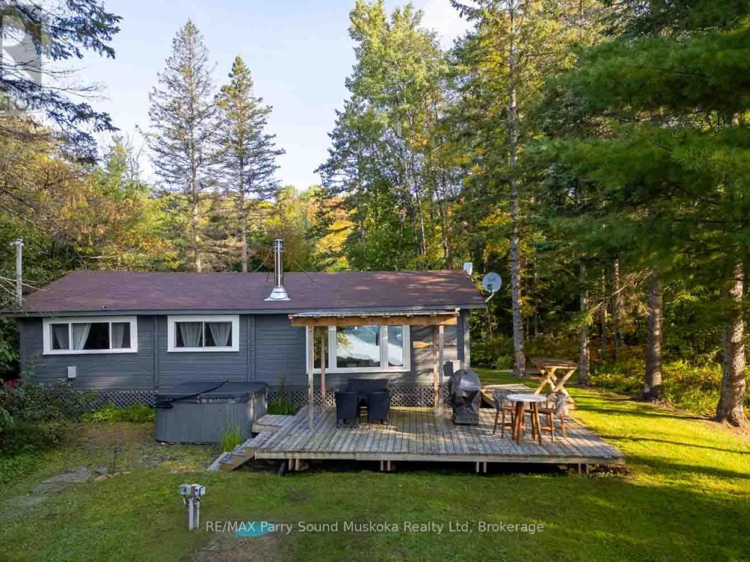 1075 SAWMILL LANE, 