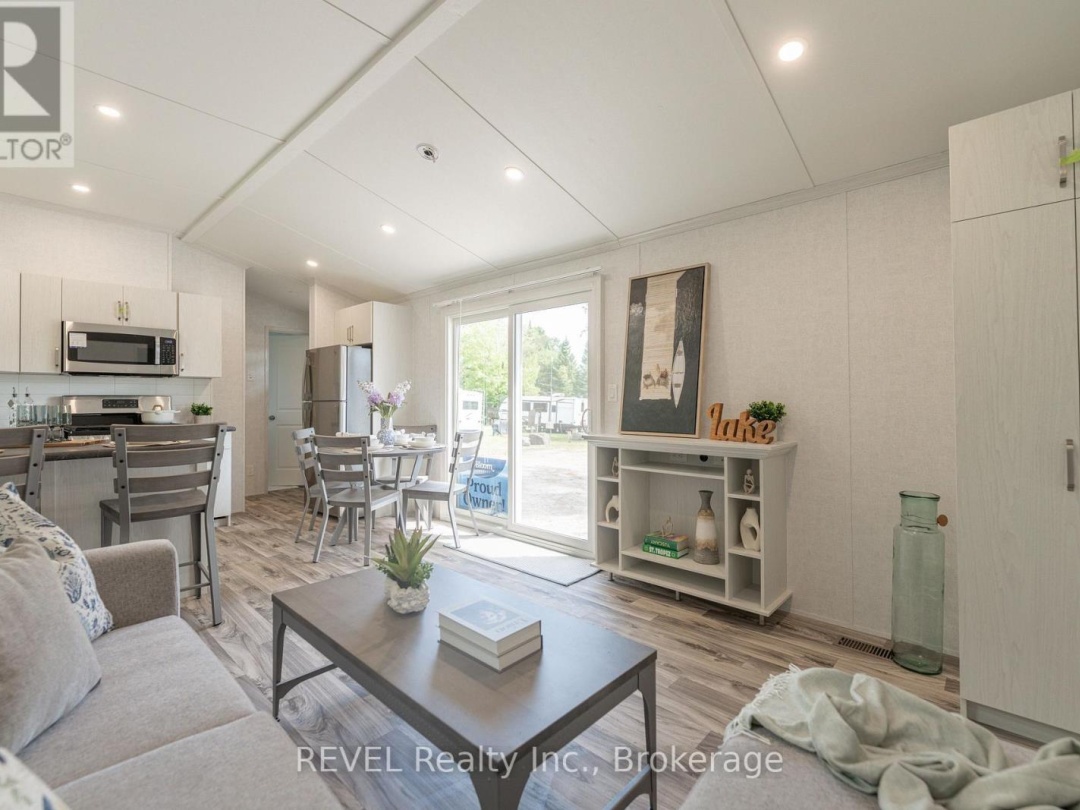 B56 - 85 HUTCHINSON BEACH ROAD, Deer Lake
