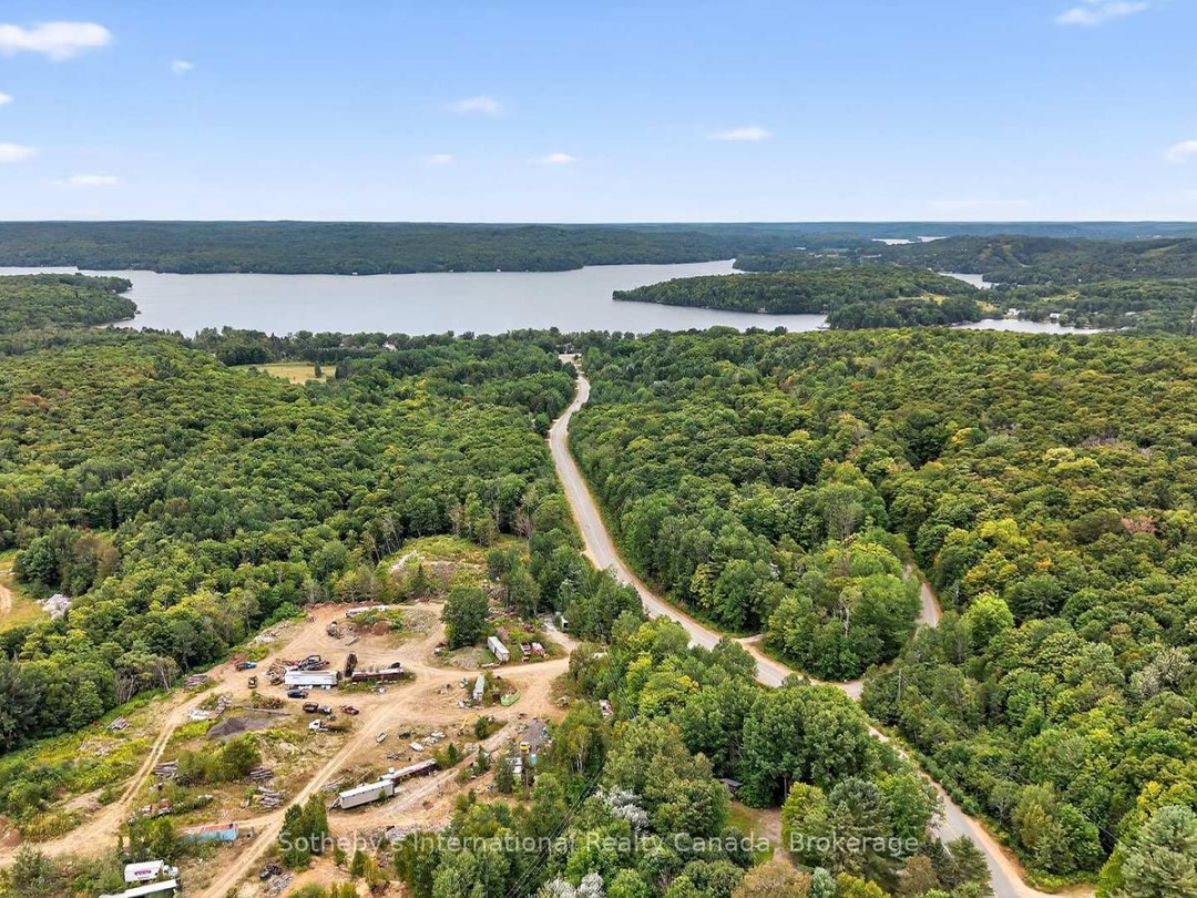 1132 LIMBERLOST ROAD, 