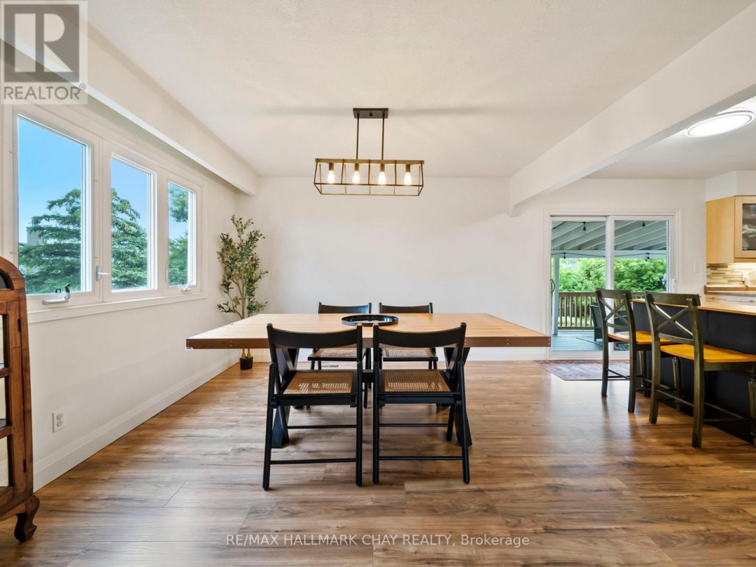 5 DEMONT DRIVE, 