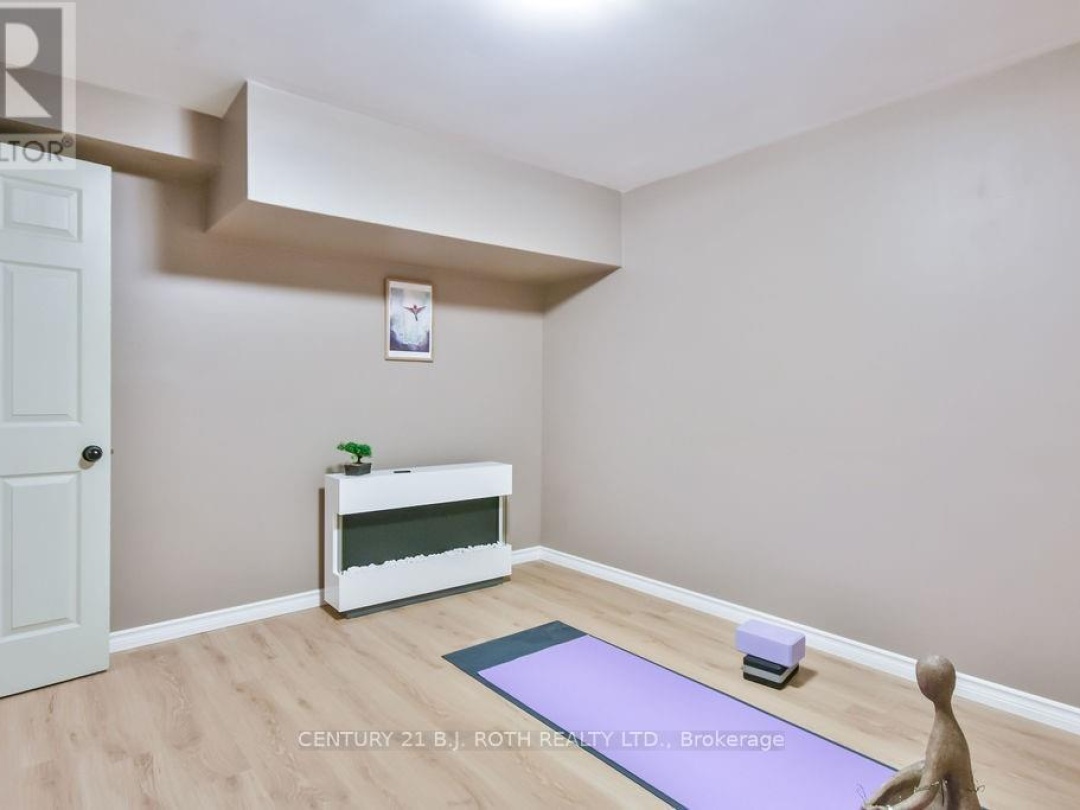 3 MAPLE GATE, 