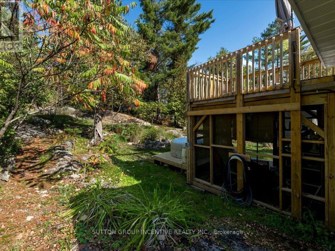 1169 NORTH KAHSHE LAKE ROAD, 