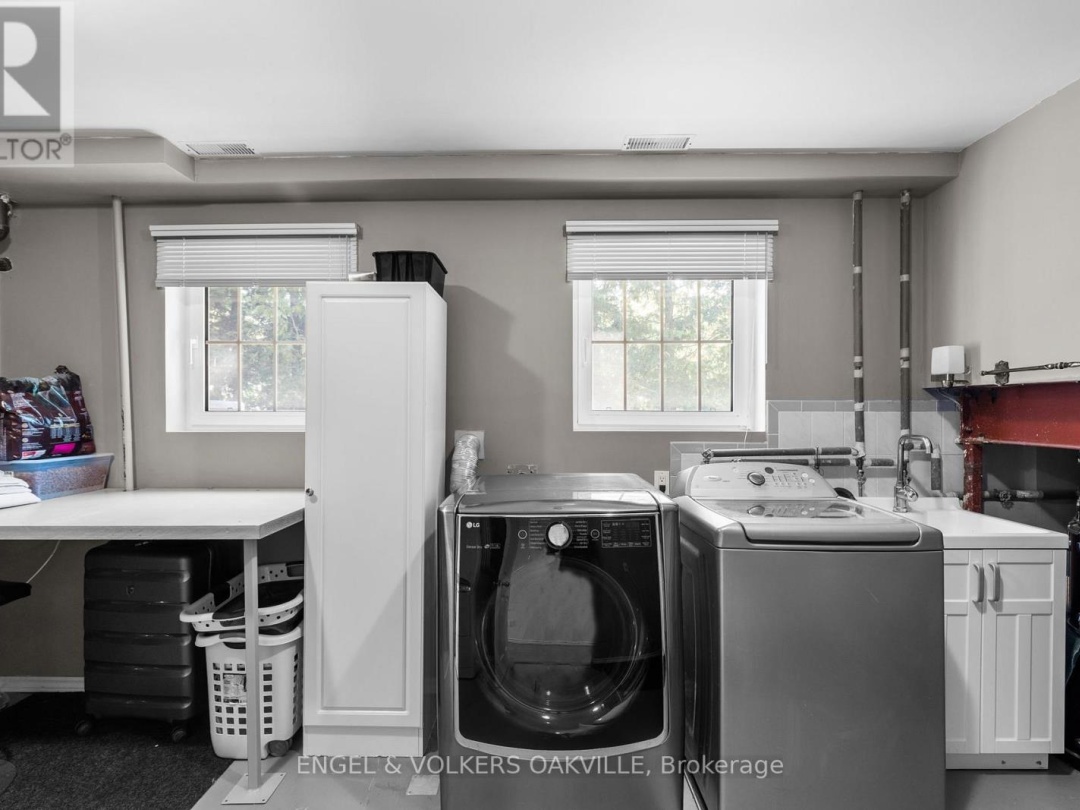 216 ROBINS POINT ROAD, Georgian Bay