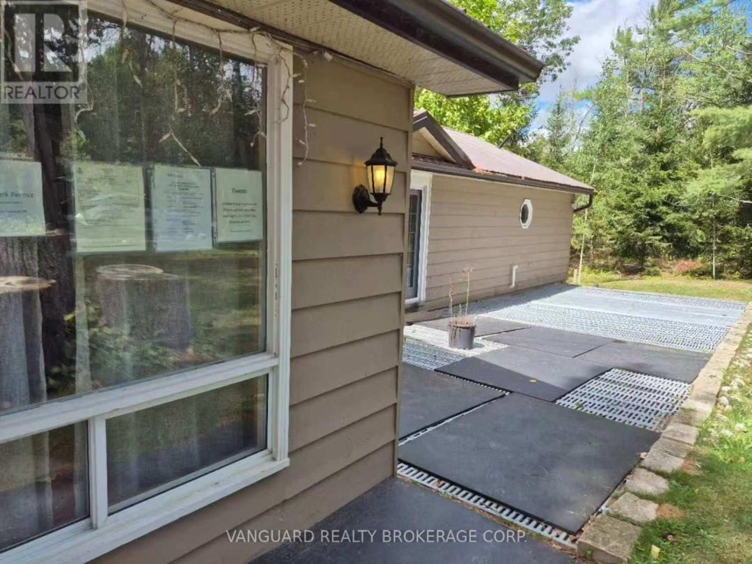 7696 SOUTH RIVER ROAD, 