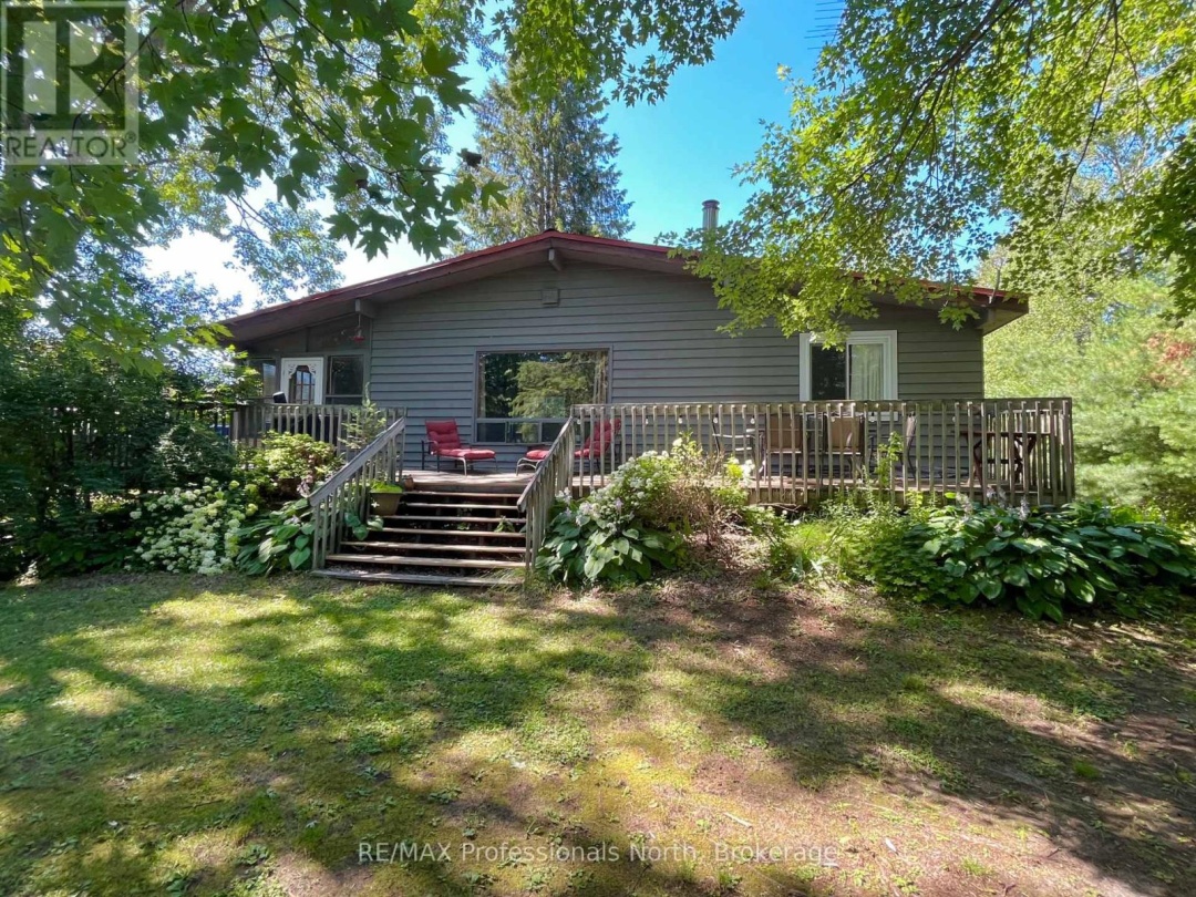 1093 TIFFANY LANE, 