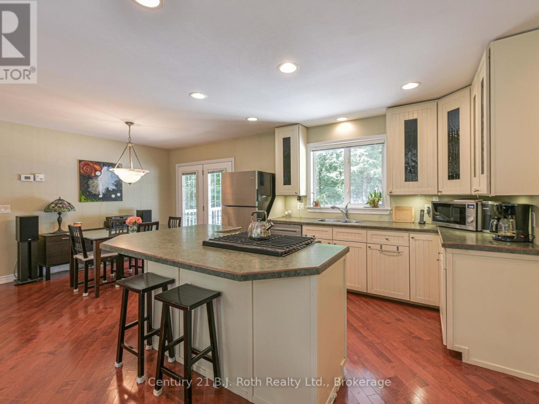 2289 SOUTHWOOD ROAD, 