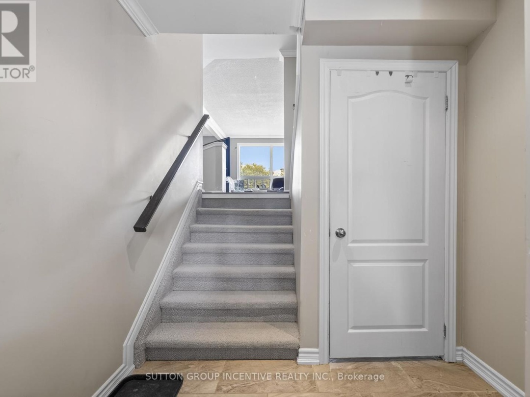 36 - 12 LANKIN BOULEVARD, 