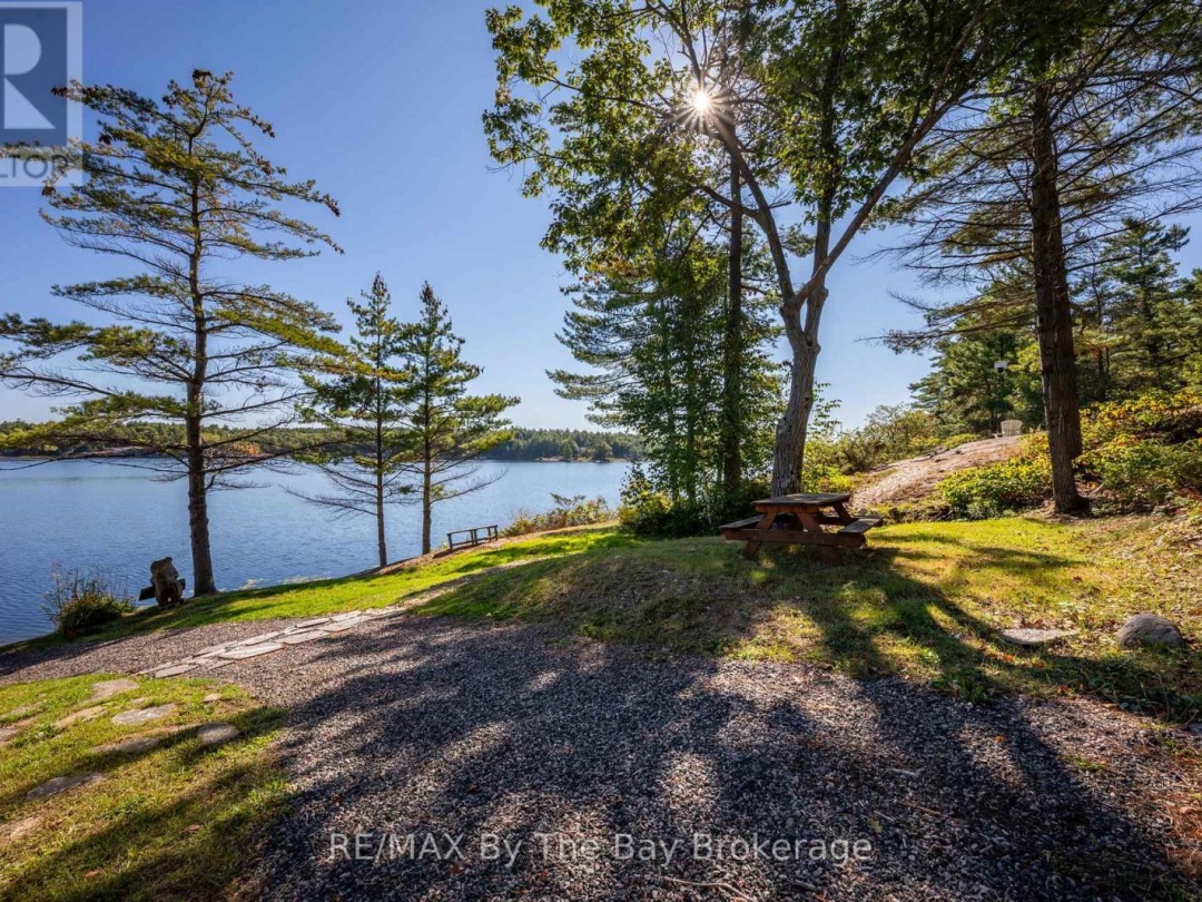 18152 GEORGIAN BAY SHORE, Georgian Bay