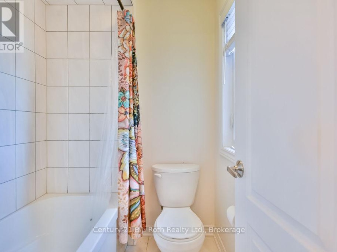 3040 Orion Boulevard, Orillia