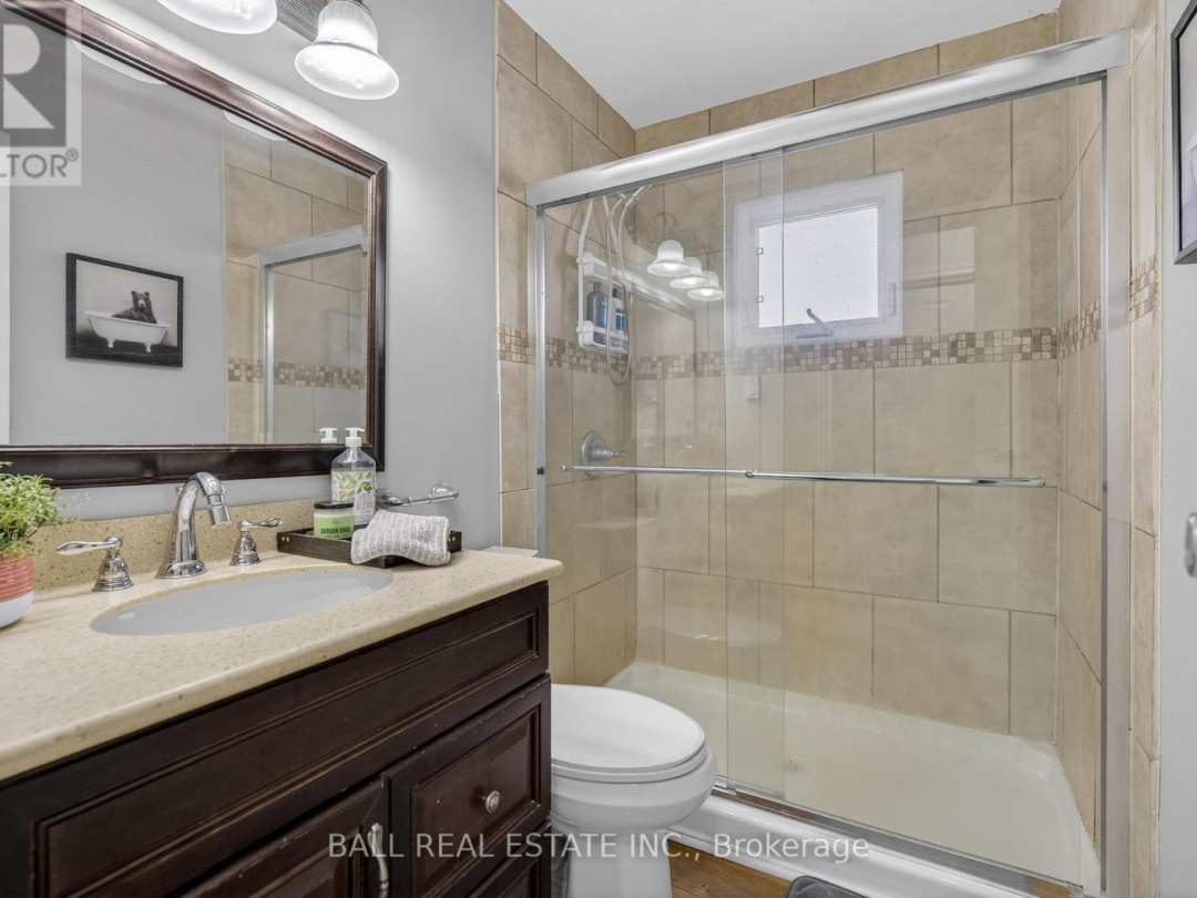 25 BAYVIEW ESTATE ROAD, 