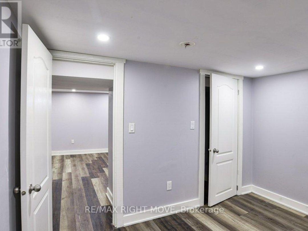 299 MARY STREET, 