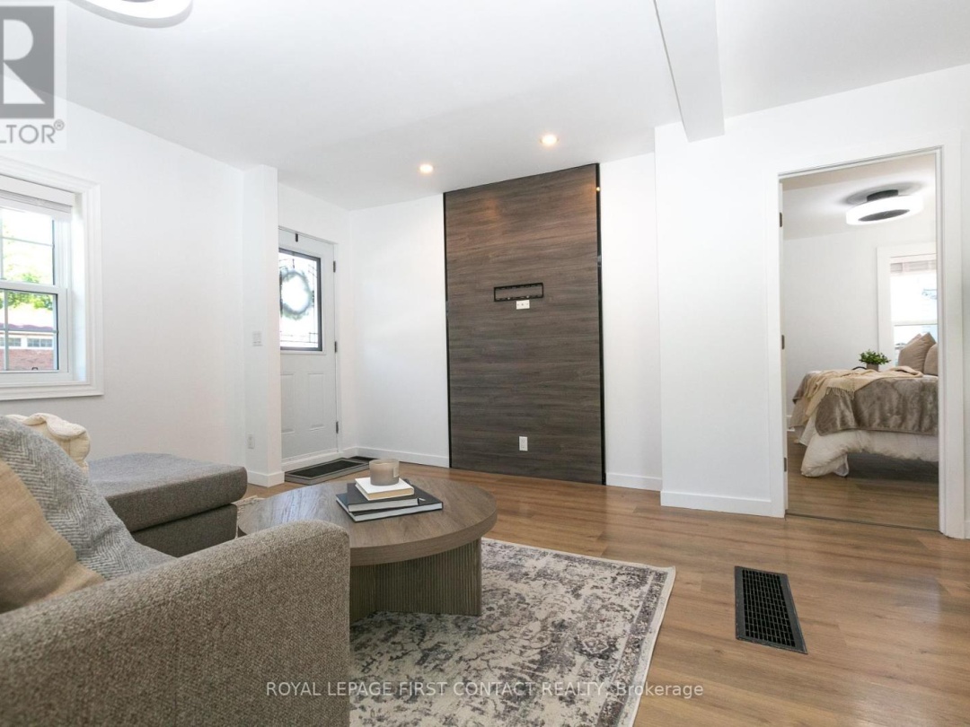 330 LACLIE STREET, 