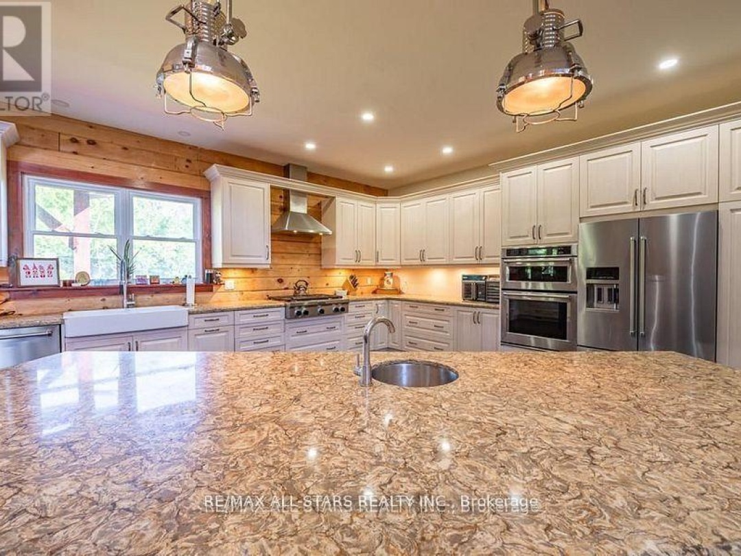 177 Ellwood Crescent, Trent Lakes