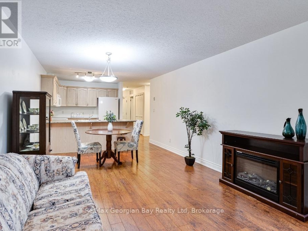 206 - 10A KIMBERLEY AVENUE, 
