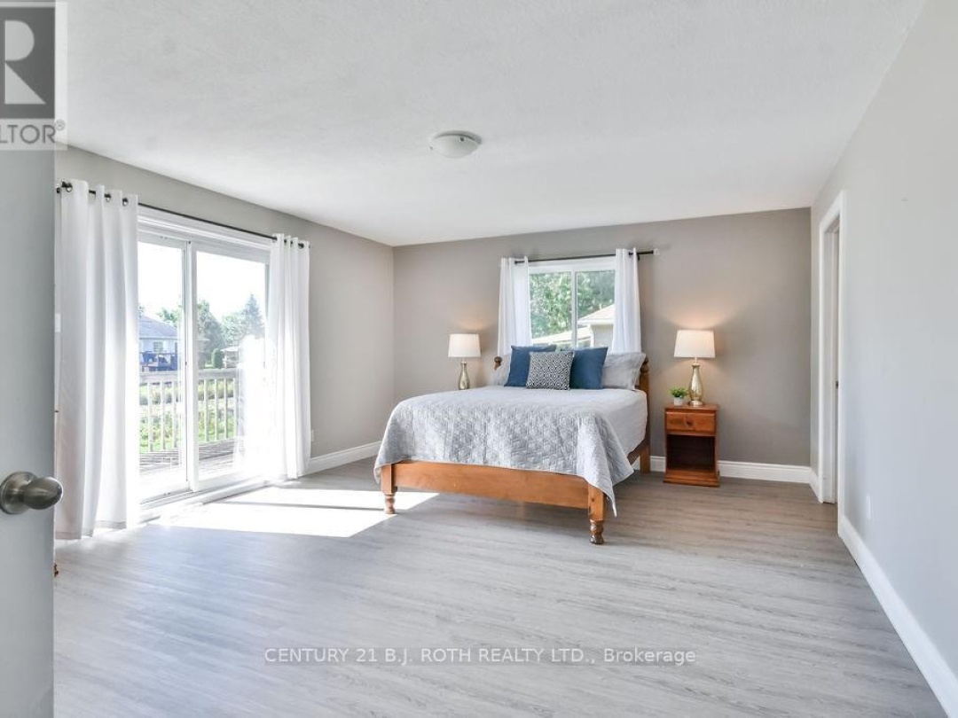 3 MAPLE GATE, 