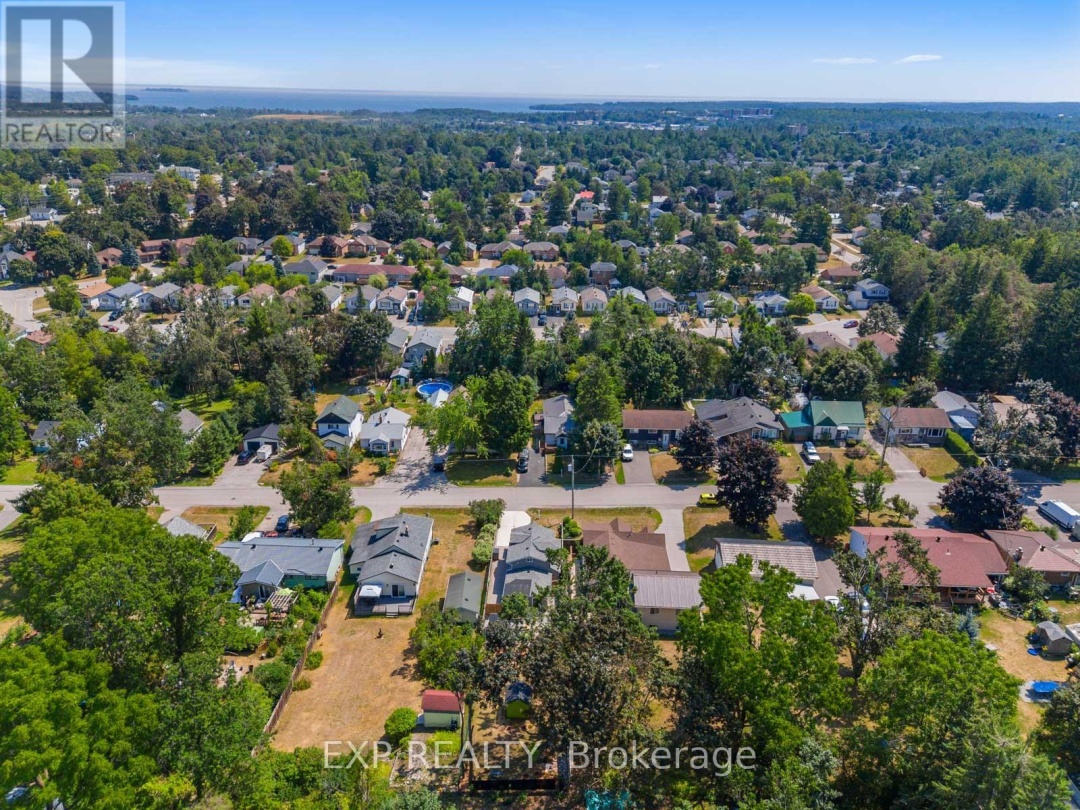 370 HOMEWOOD AVENUE, 