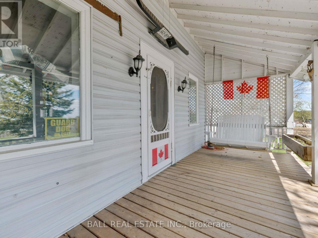 589 COUNTY ROAD 8, 