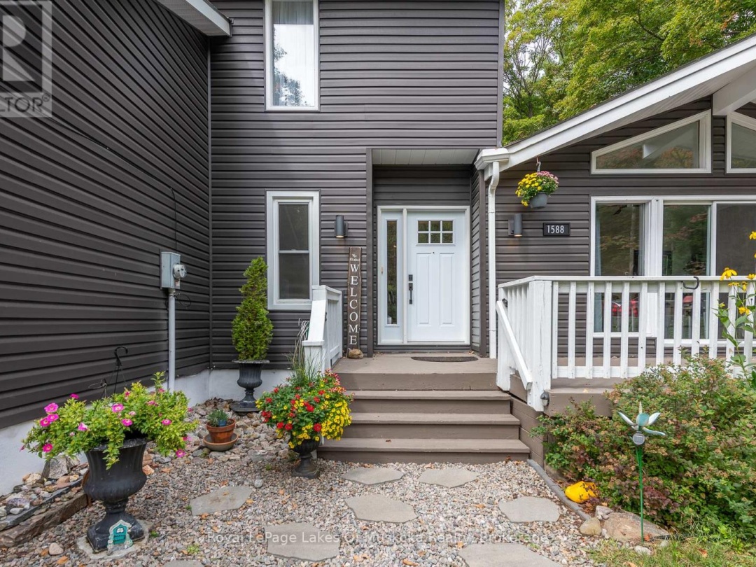 1588 SKYLINE DRIVE, 