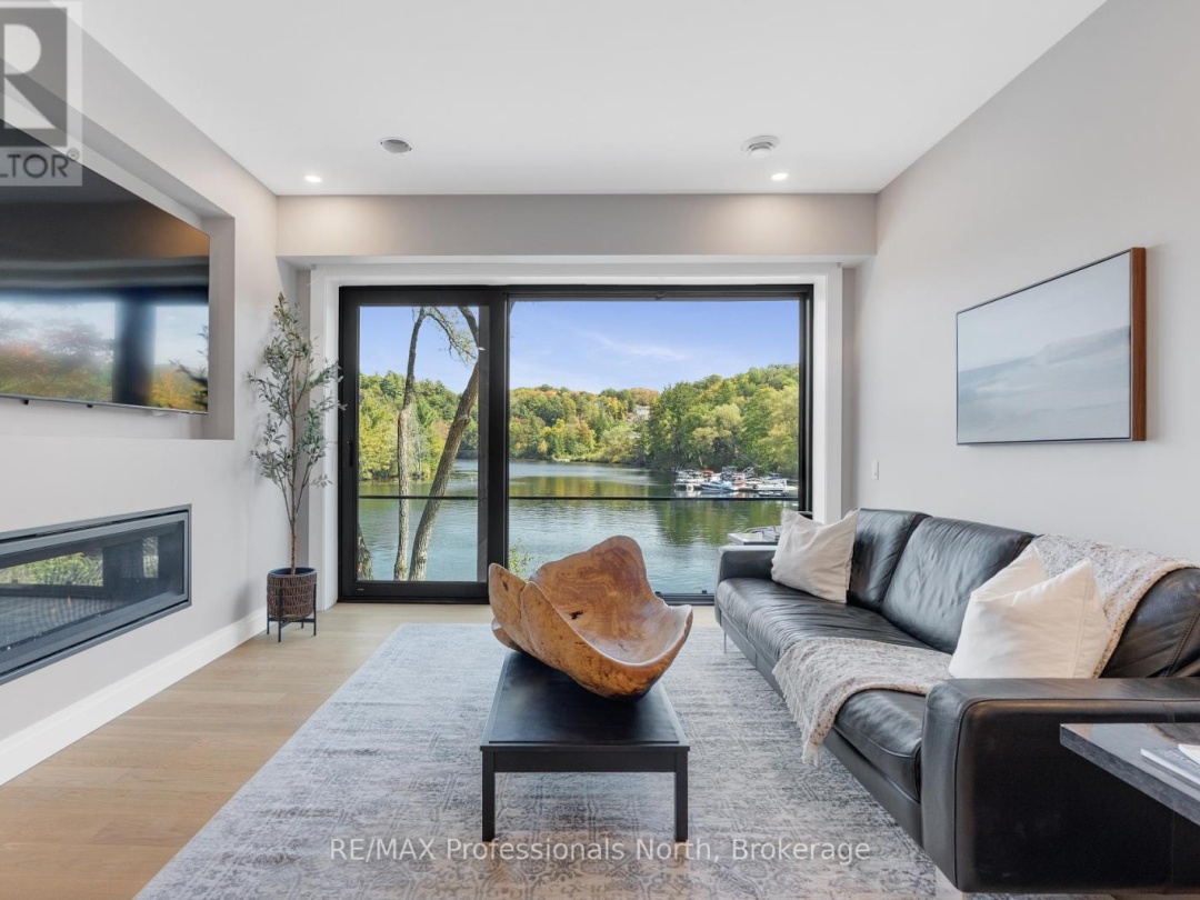 201 - 32 BRUNEL ROAD, Muskoka River