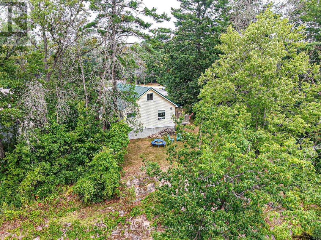 3297 MUSKOKA STREET, 