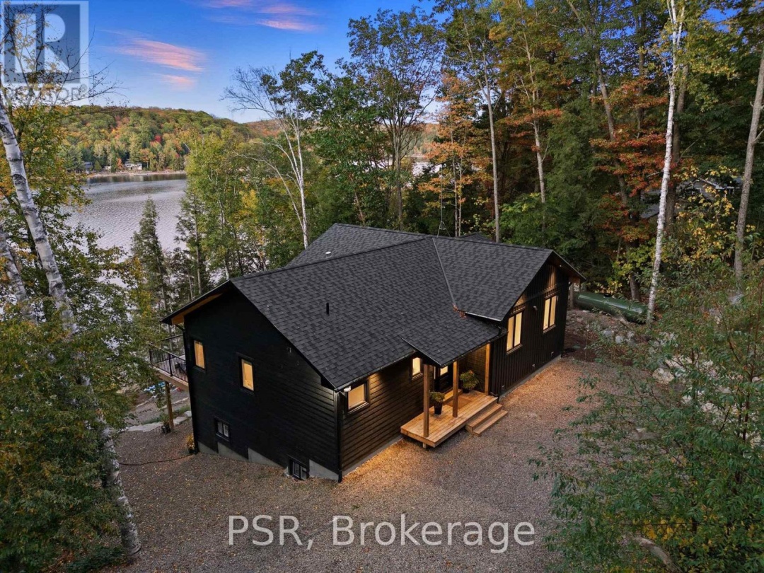1399 BAYBREEZE LANE, 